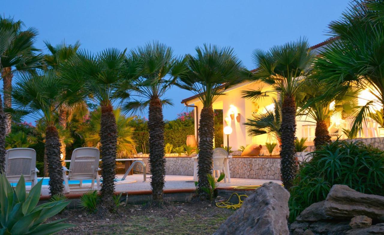 La Casa In Riva Al Mare Vila Augusta Exterior foto